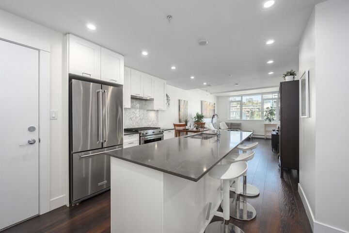 Property Photo: 131 E 3rd Street 504 BC V7L 0E3