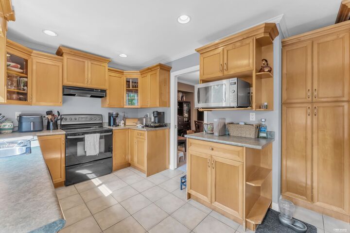 Property Photo: 8333 167A Street BC V4N 5E7