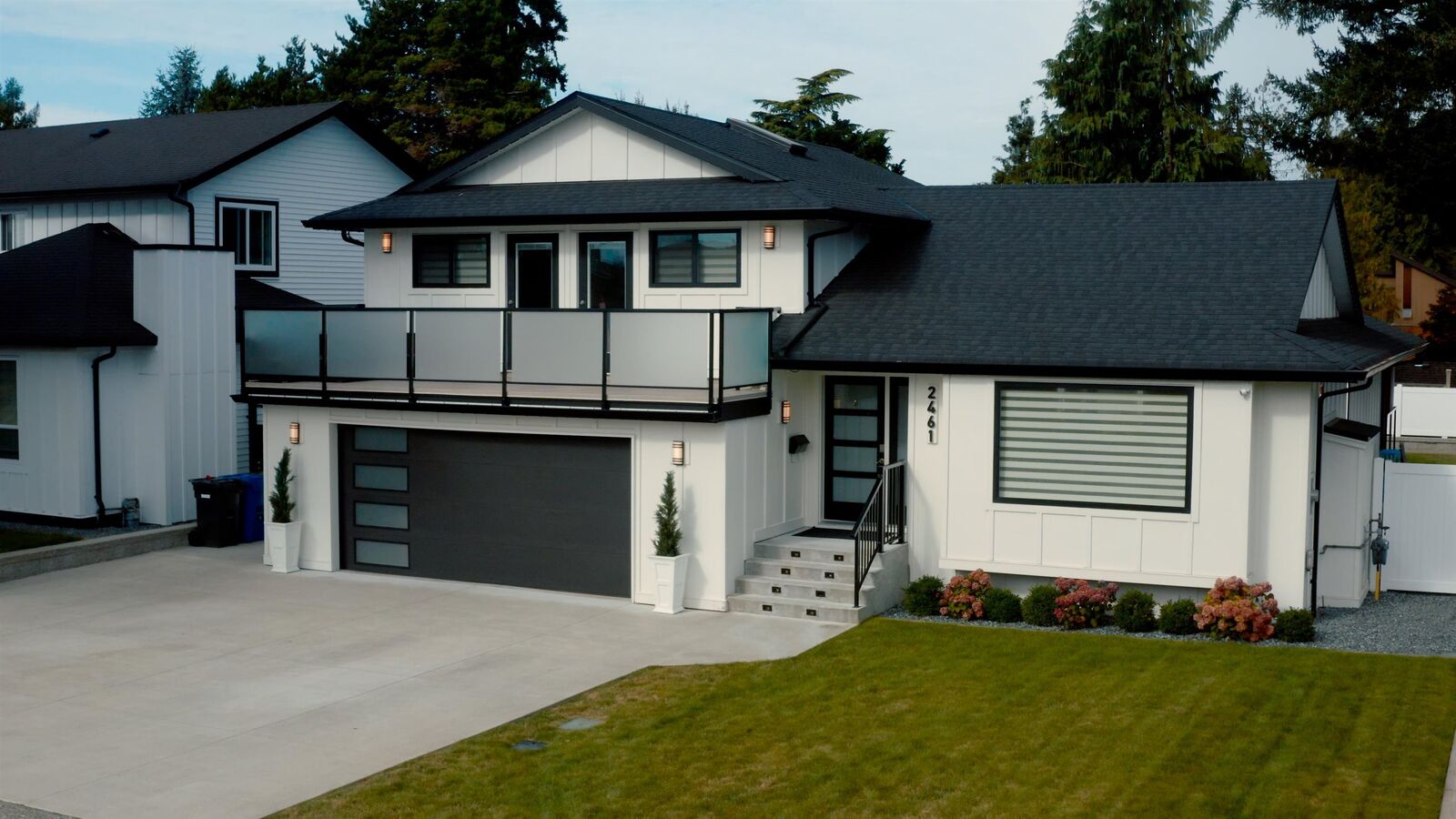 Property Photo: 2461 Grosvenor Place BC V2S 6R5
