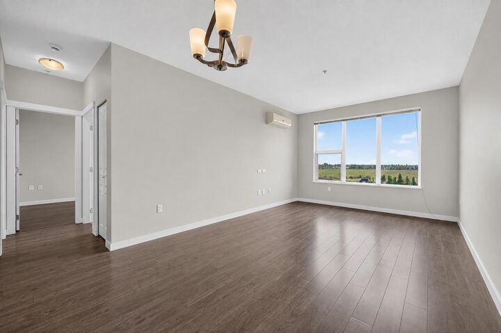Property Photo: 9399 Alexandra Road 603 BC V6X 0L7