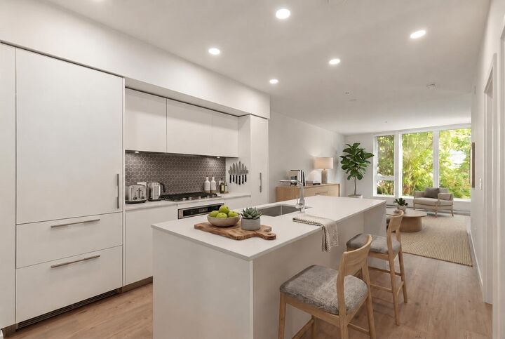 1500 Scott Crescent 208 — photo 1