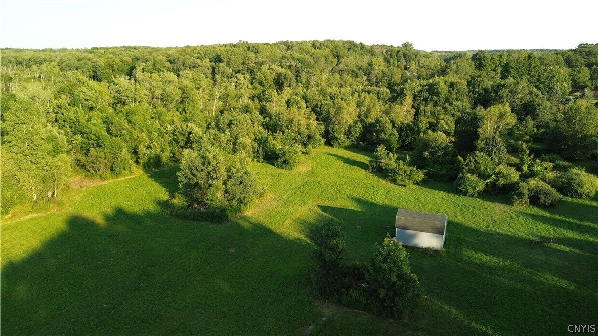 Property Photo: 1462 County Route 4 NY 13036