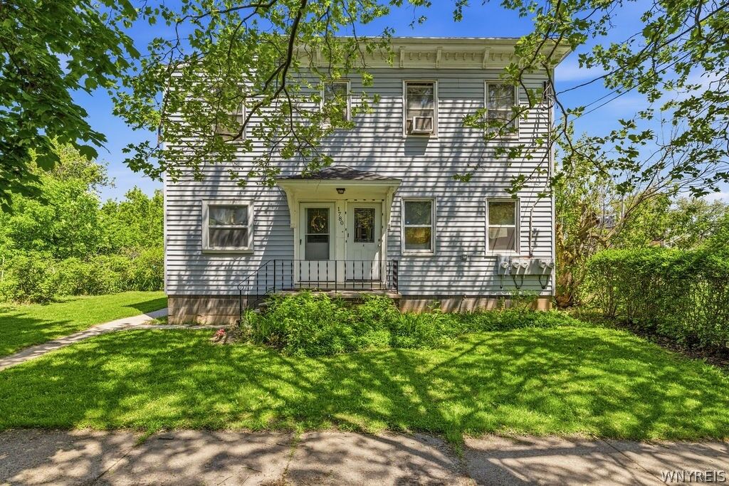 Property Photo: 1780 Falls Street NY 14303