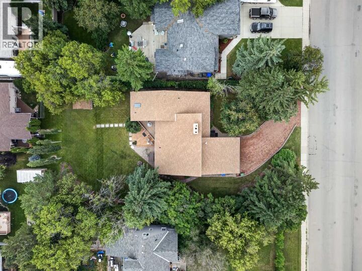Property Photo:  5350 57 Avenue  AB T4H 1J4 