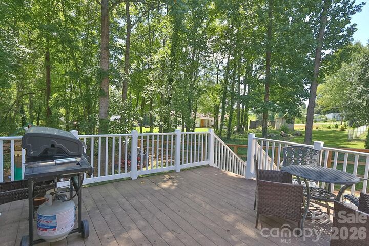 Property Photo:  208 Triplett Street  NC 28642 