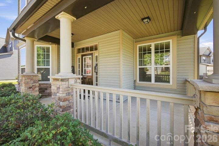 Property Photo: 10125 Castlebrooke Drive NC 28027