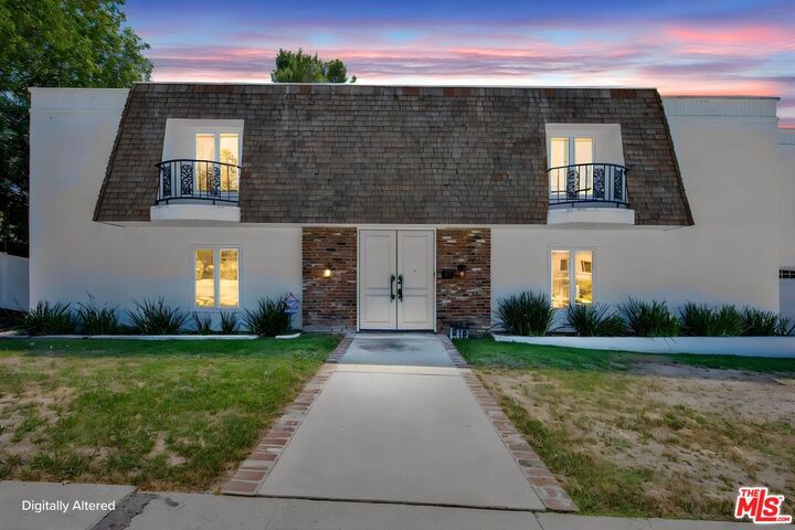 Property Photo: 16608 Park Lane Cir CA 90049
