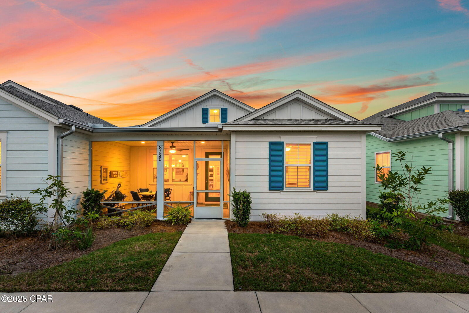 Property Photo:  8720 Sand Dollar Drive  FL 32413 