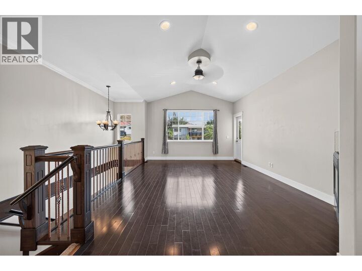 Property Photo: 885 Georgeann Road BC V2B 6H9