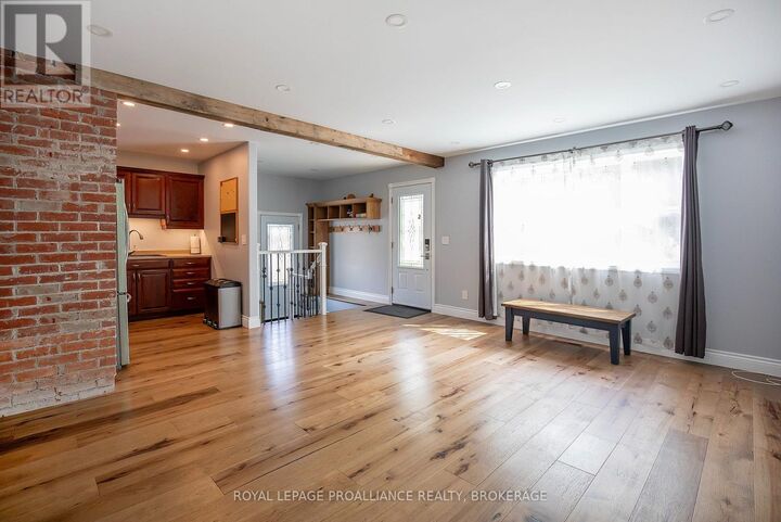 Property Photo: 75 Scott Street ON K7L 1L6