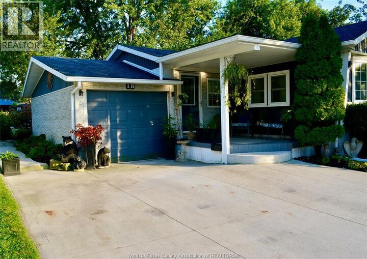 Property Photo: 18 Dana ON N8M 1Y9