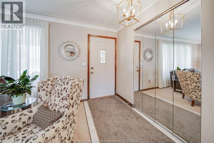 Property Photo:  380 Woodridge Drive  ON N8N 3A8 