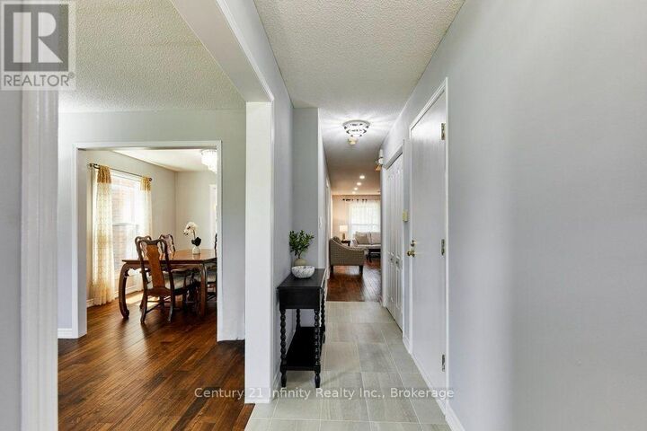Property Photo: 8 Murkar Crescent ON L1N 8Y4
