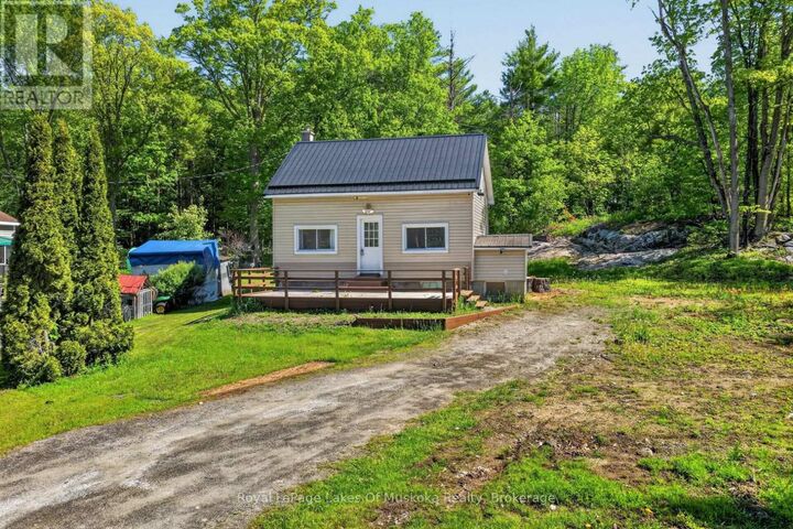 Property Photo: 1018 Sniders Bay Road ON P1P 1R2