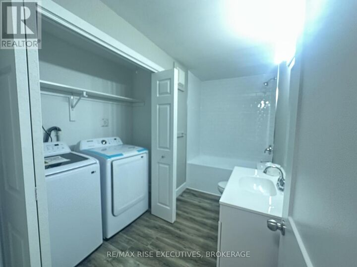 Property Photo: 565 Emma Street 3 ON K7G 2Y6