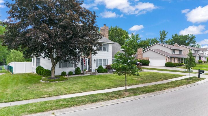 Property Photo:  1084 Kingsgate Road  OH 45503 