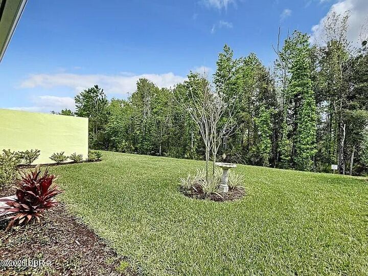 Property Photo:  156 E Margaritaville Avenue  FL 32124 