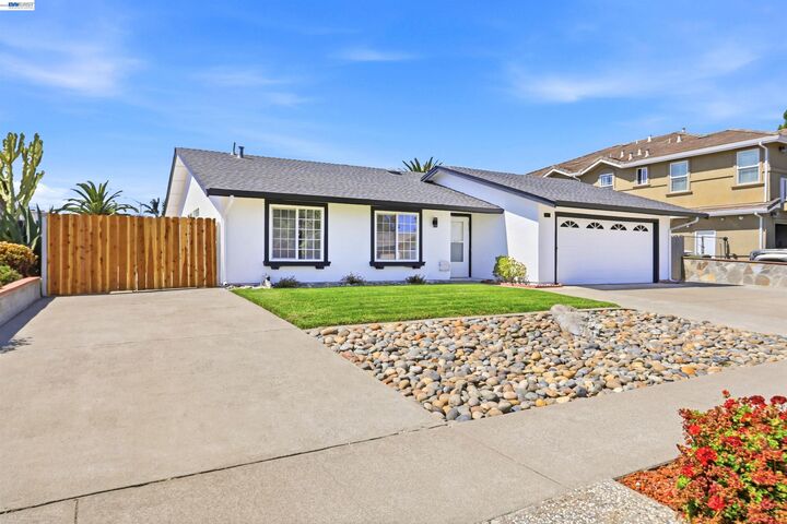 Property Photo: 36571 Spruce St CA 94560