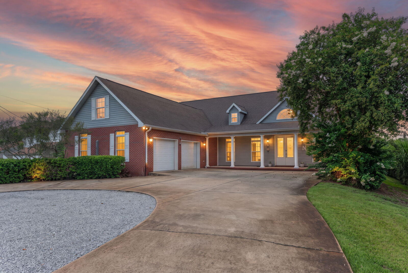 Property Photo: 553 Cove Drive FL 32547