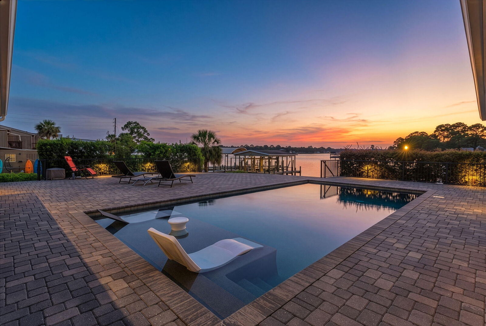 Property Photo:  553 Cove Drive  FL 32547 