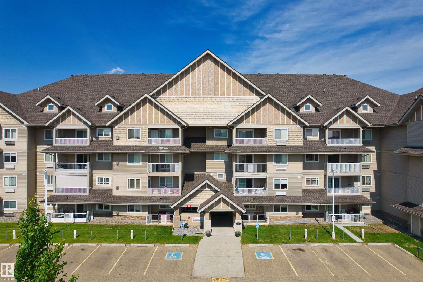 Property Photo:  6 Spruce Ridge Drive 311B  AB T7X 4P4 