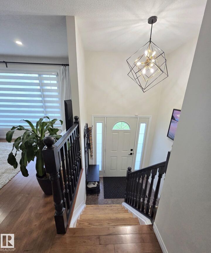 Property Photo: 18 Rosewood Place AB T8A 2H3