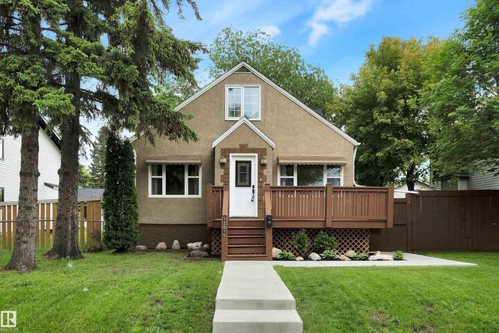Property Photo:  12015 124 Street NW  AB T5L 0M8 