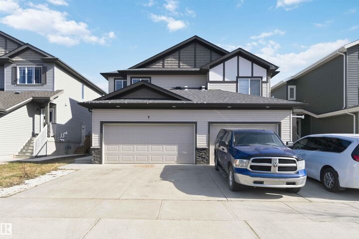 Property Photo:  7 McLean Court  AB T9E 0P1 