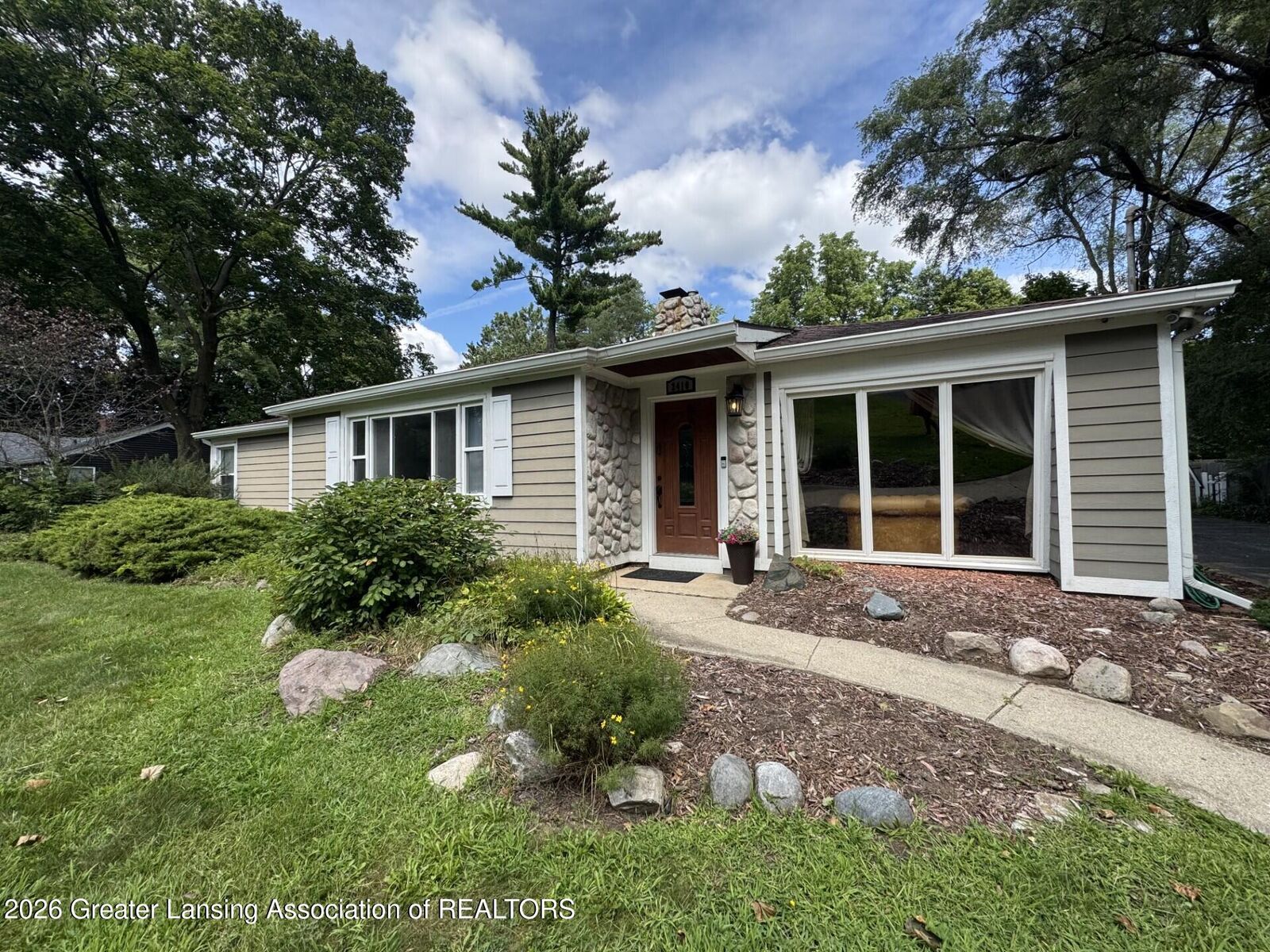 Property Photo:  2410 Mount Hope Road  MI 48864 