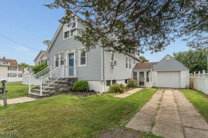 Property Photo:  318 Marion Place  NJ 08835 