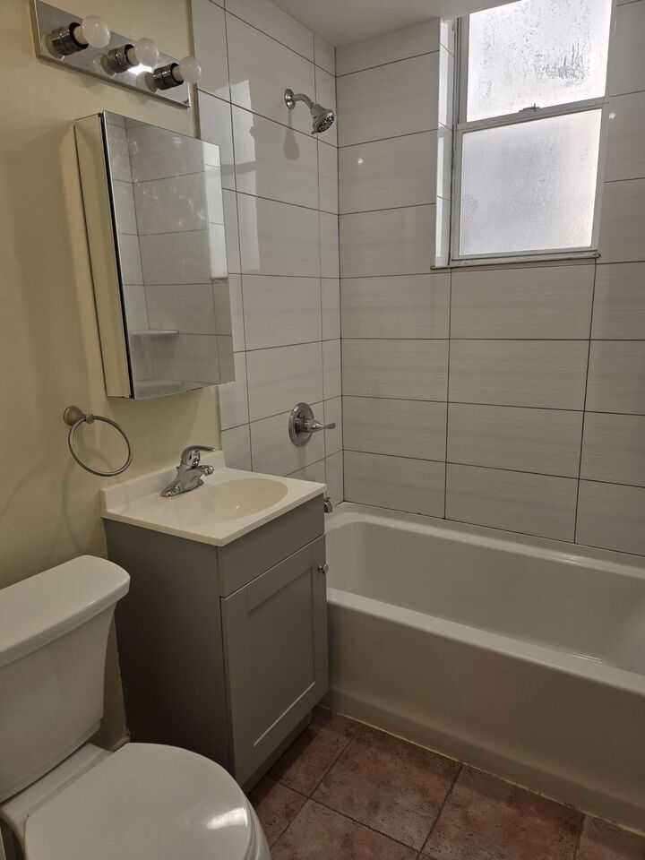 Property Photo:  436 Anderson Ave 2  NJ 07010 