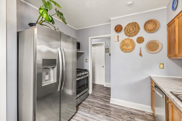 Property Photo: 3221 Amherst Street IA 50313