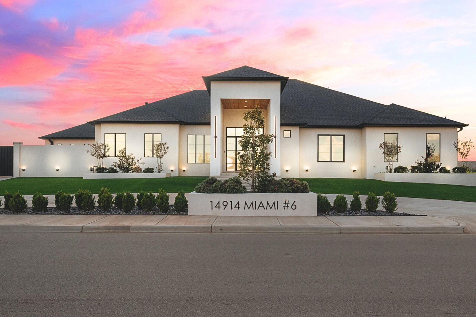 Property Photo:  14914 Miami Avenue Bldg 6  TX 79423 