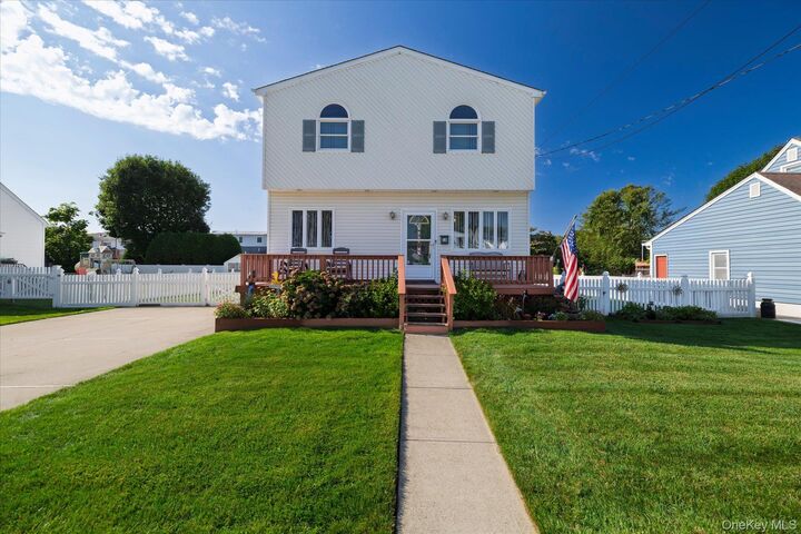 Property Photo: 18 Dante Place NY 11701