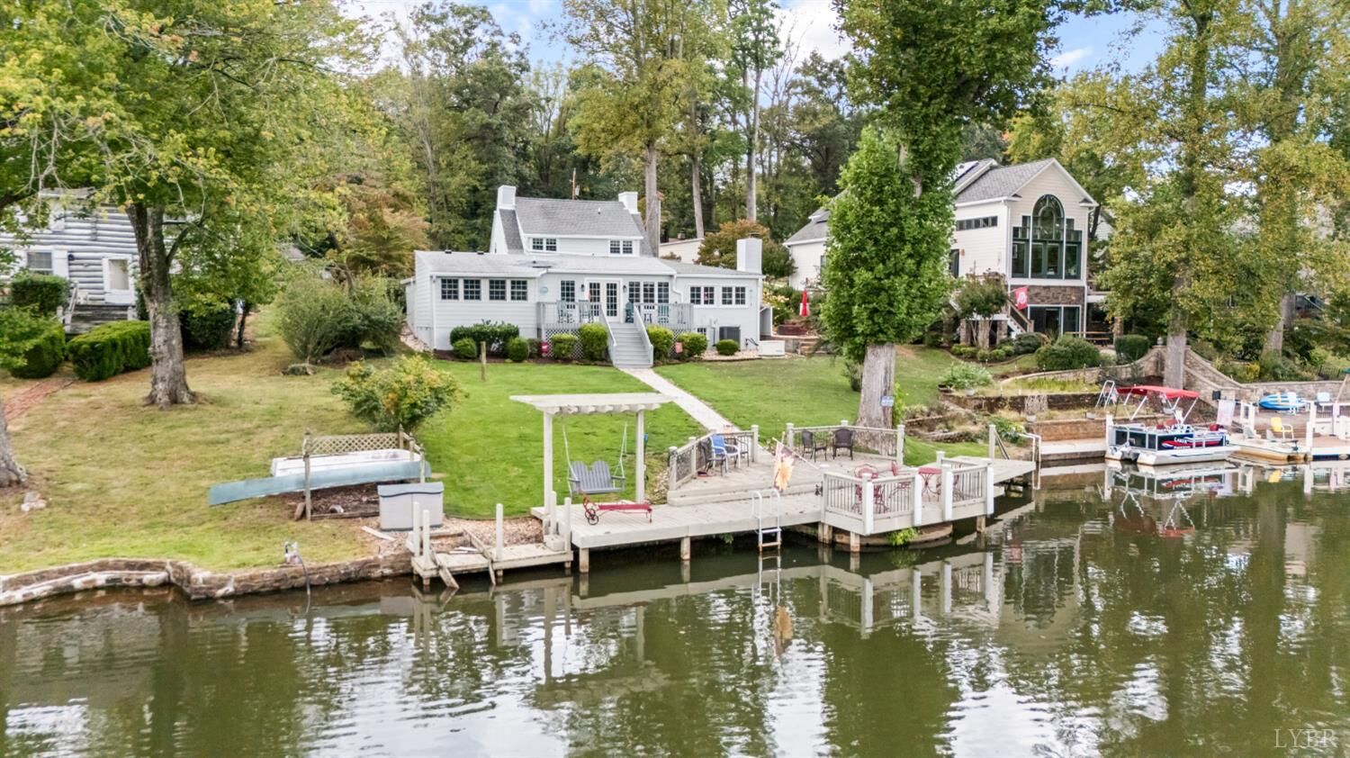 Property Photo: 1740 Timberlake Drive VA 24502