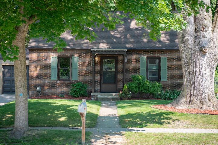 Property Photo:  3404 Dartmouth  MI 48642 