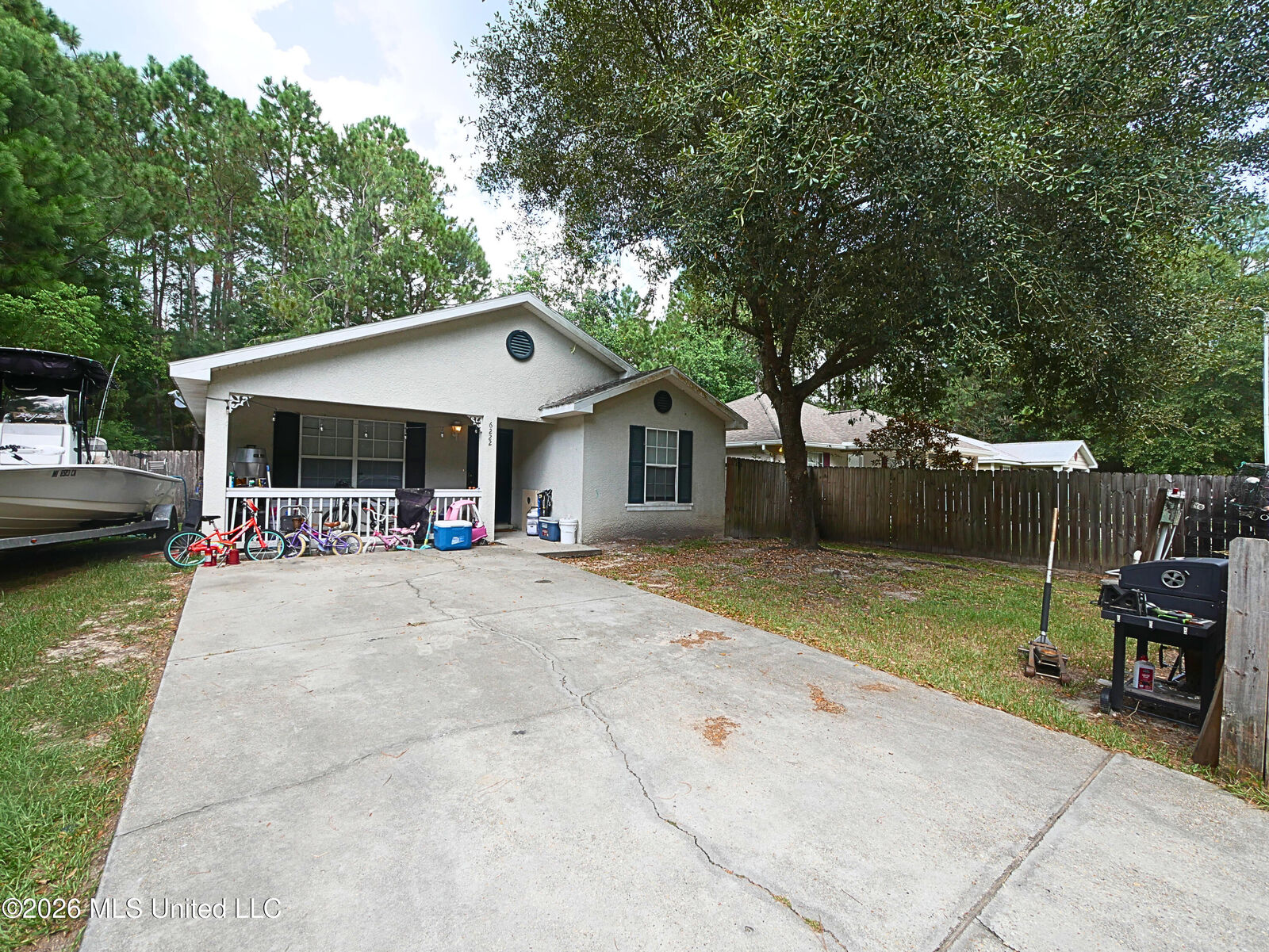 Property Photo: 6222 W Lamar Street MS 39520