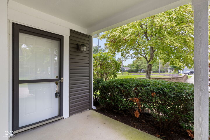 Property Photo: 6407 Bayside South Drive IN 46250