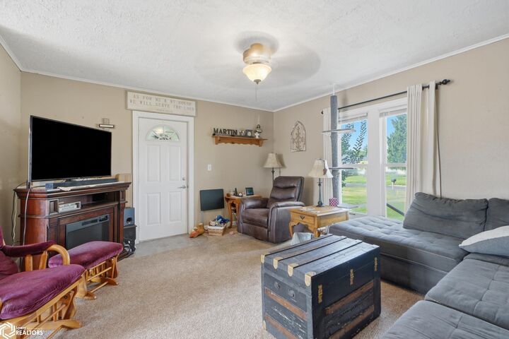 Property Photo:  303 Center Street  IA 52638 