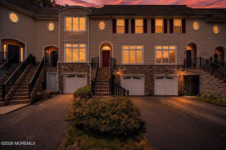 Property Photo:  12 Jensen Court  NJ 08857 