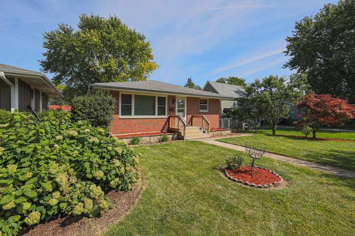 Property Photo:  2311 Gilead Avenue  IL 60099 