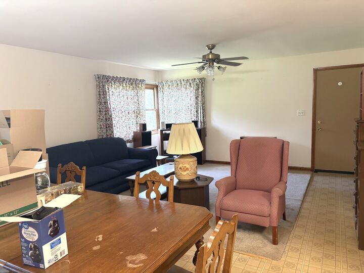 Property Photo:  18610 W Karen Lane  IL 60031 