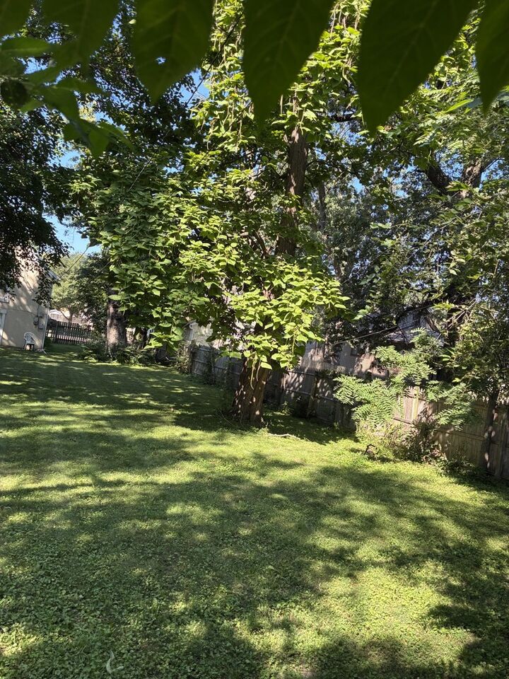 Property Photo: 10137 S Beverly Avenue IL 60643