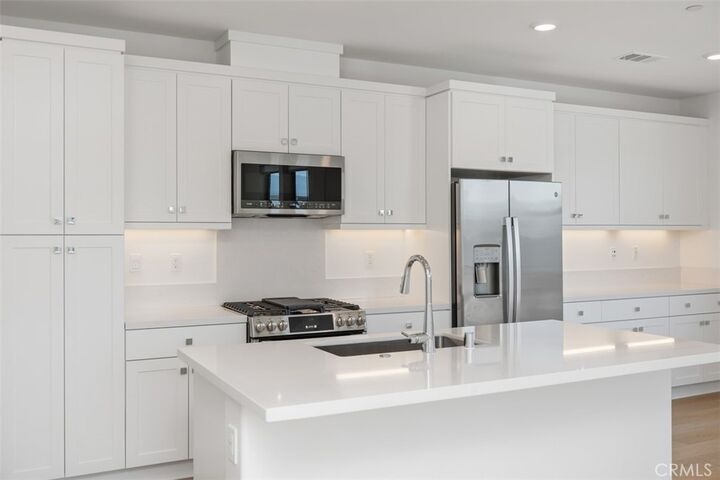 Property Photo:  1200 Lasso Way 301  CA 92675 