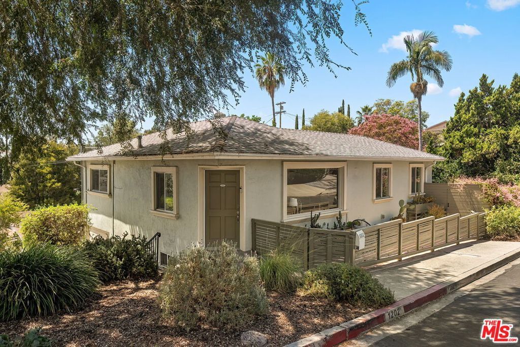 Property Photo:  1202 Kipling Avenue  CA 90041 