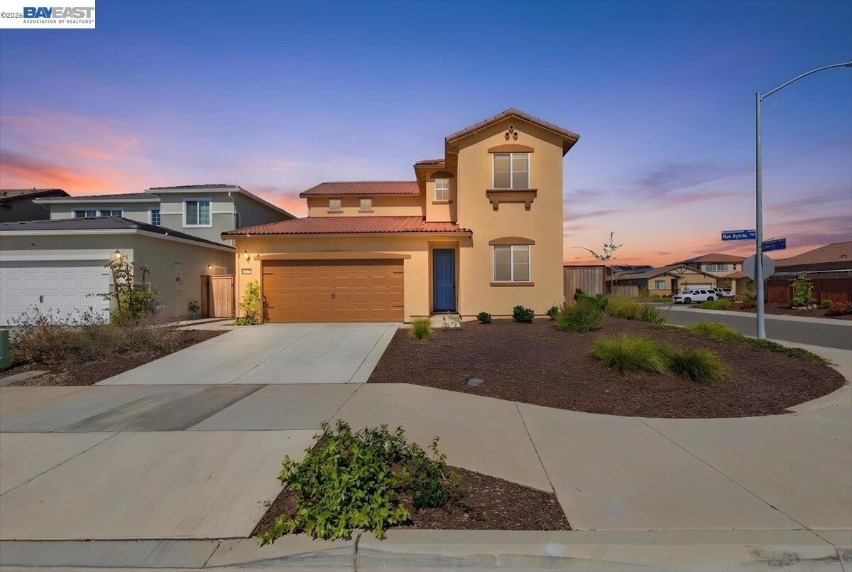 Property Photo:  4400 Wax Myrtle Way  CA 95742 