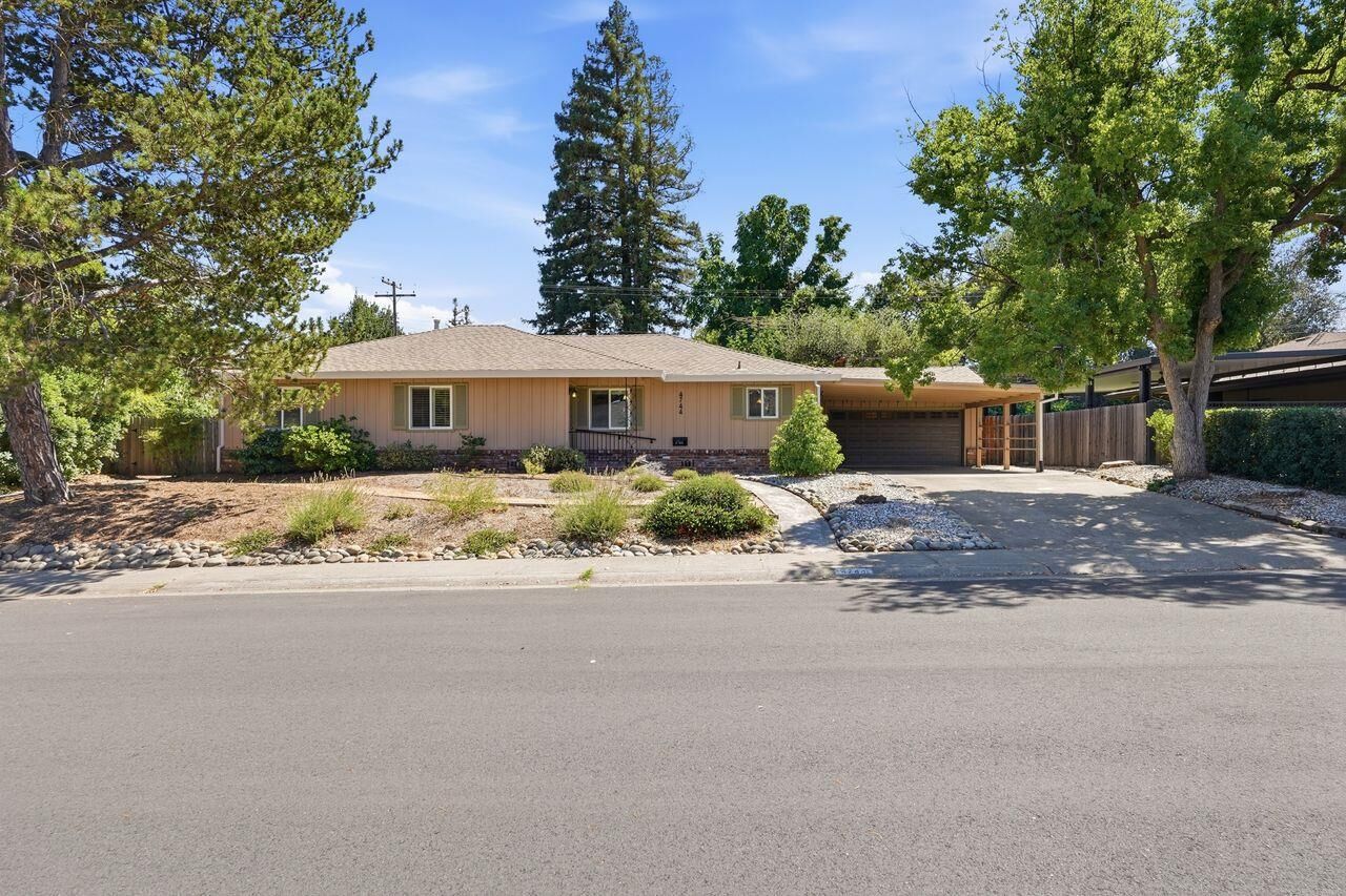 Property Photo: 4744 Oakfield Circle CA 95608