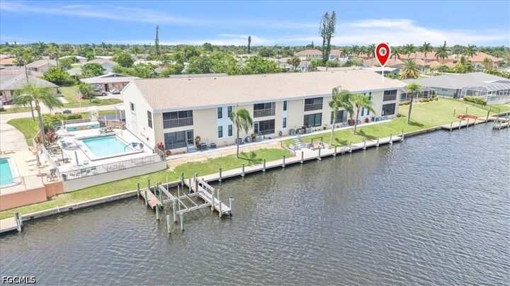 Property Photo: 3631 SE 10th Avenue 201 FL 33904
