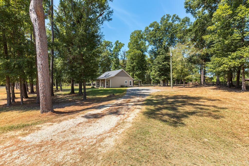Property Photo:  1405 Fm 706  TX 75904 