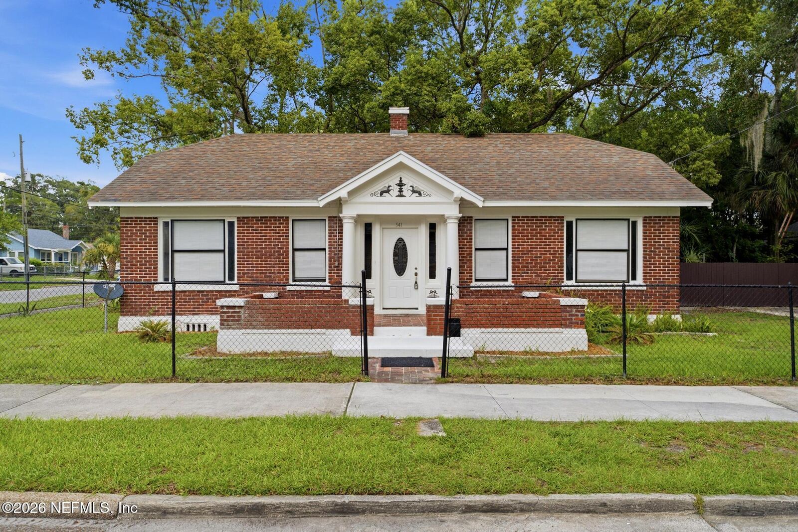 Property Photo: 541 Linwood Avenue FL 32206